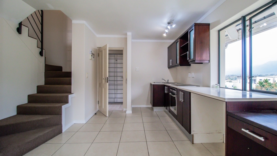 2 Bedroom Property for Sale in Wynberg Upper Western Cape